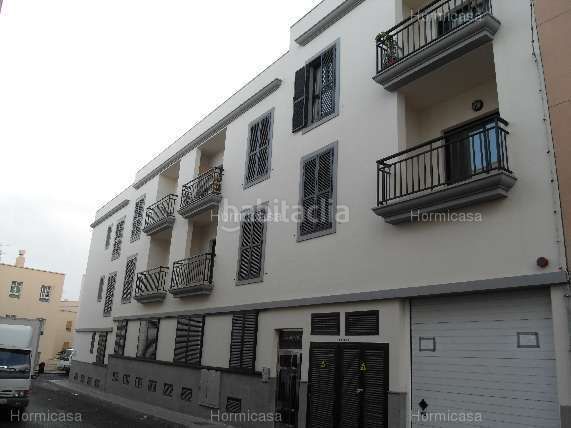 Foto a5d4348c-127a-47b3-871d-8665bfadf67e. Pis amb aparcament a Nazaret Teguise