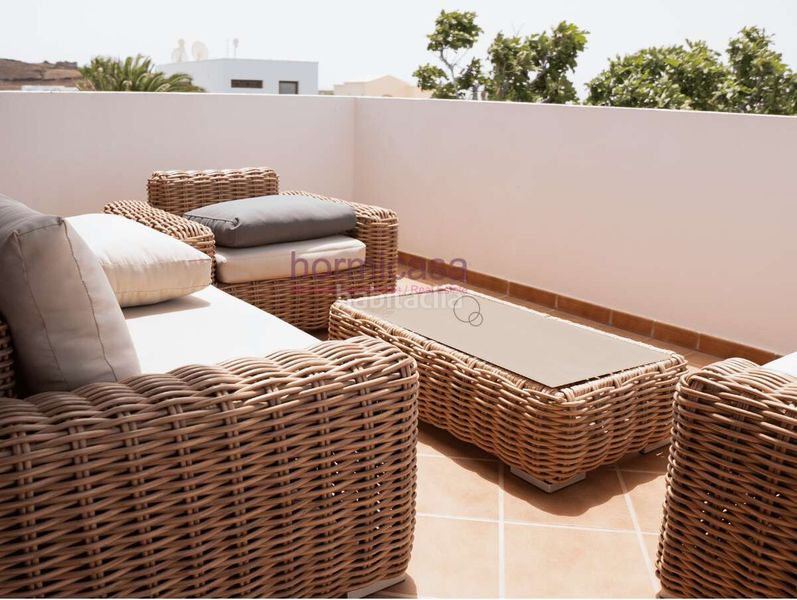 Foto 4b86379d-e2c4-4335-bff8-2abda3838079. Xalet amb aparcament piscina a costa Teguise Teguise