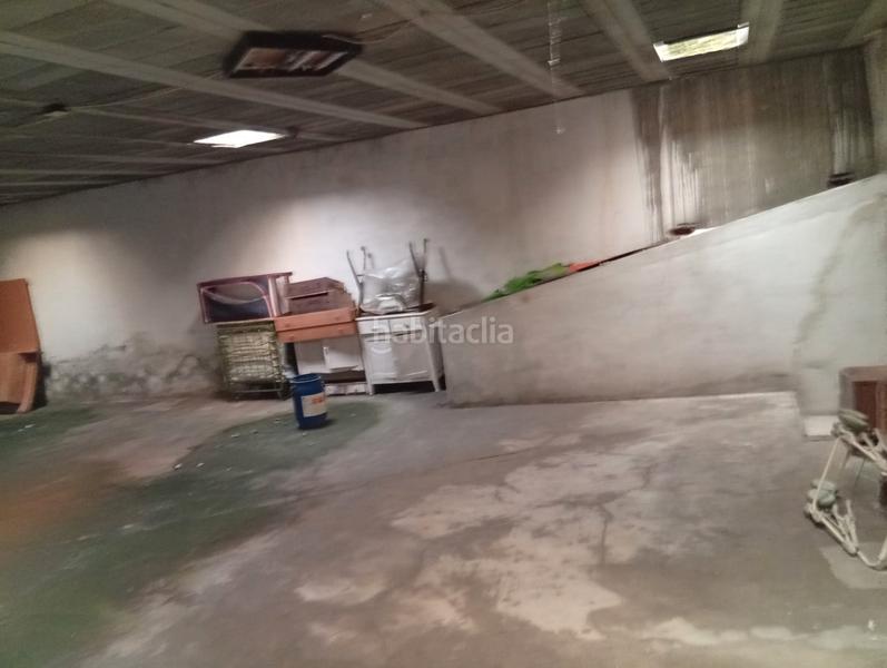 Foto 0733084f-f0e2-4509-97b3-a0482ec339b3. Local comercial a Pajarillos Bajos Valladolid