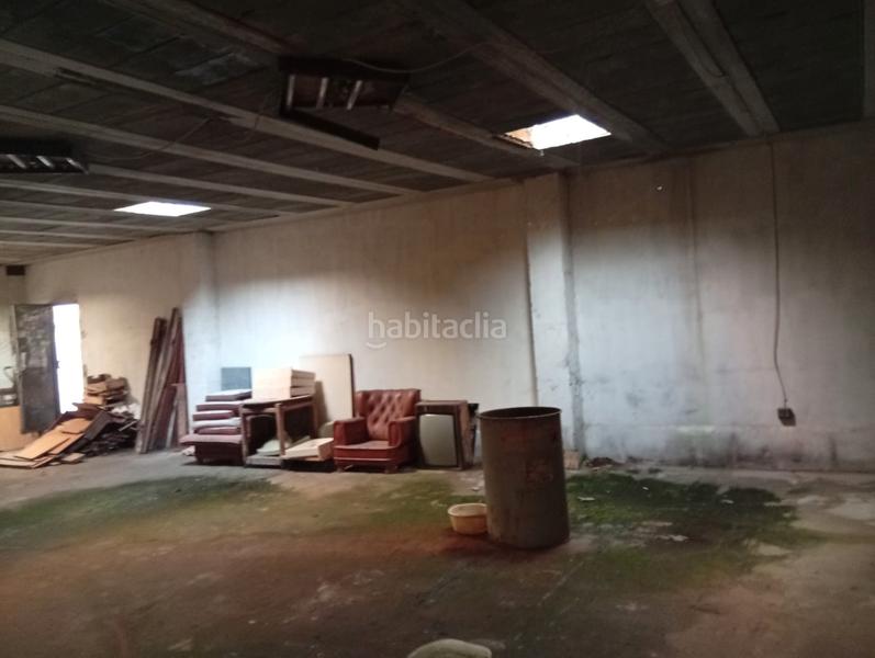 Foto 5e6ed764-15a1-4d3d-9ecb-35f6a23b39f8. Local comercial a Pajarillos Bajos Valladolid