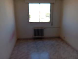 Appartement à Calle antonio machado 4. Venta de piso en venta de baños (palencia)