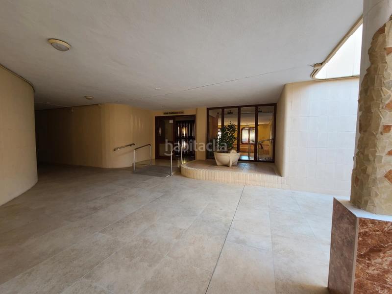 Foto c1bb6501-e459-47f9-a3f1-338f70cc2bea. Flat with heating pool in Playa Levante Benidorm
