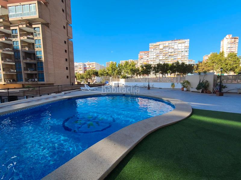 Foto 958fc371-0db3-4535-a675-da4954fd6ba1. Pis amb calefacció piscina a Playa Levante Benidorm