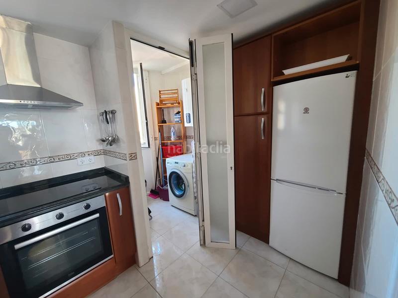 Foto 9f5ed6ed-71b9-42ed-9234-5961bdea8ba4. Pis amb calefacció piscina a Playa Levante Benidorm