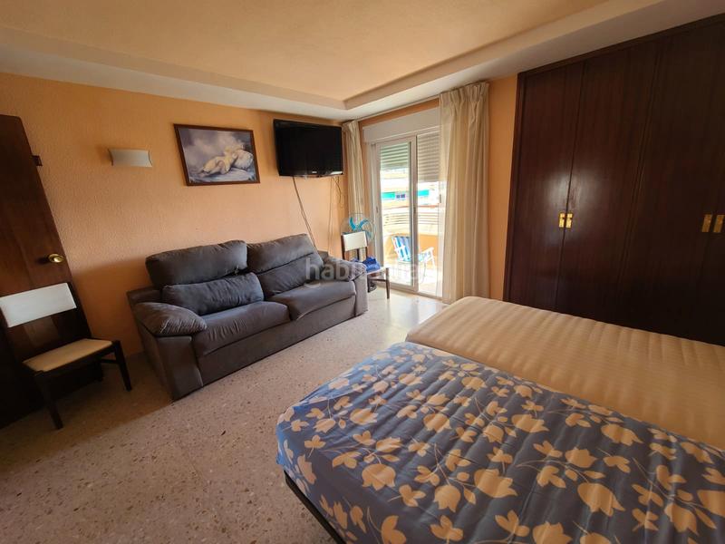 Foto ace48344-f5e2-4a76-a728-4d84237ae49b. Pis amb calefacció piscina a Playa Levante Benidorm