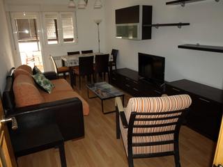 Location Appartement  Calle del bailarín vicente escudero. Se alquila piso en la zona de san juan