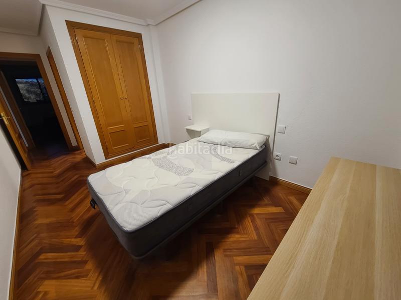 Foto 77a66bb1-3683-406a-896f-ac29abff0b20. Rent flat in Covaresa Valladolid