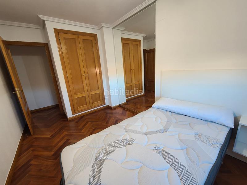 Foto 9f46a82d-cf7c-4d11-844e-bede73437549. Rent flat in Covaresa Valladolid