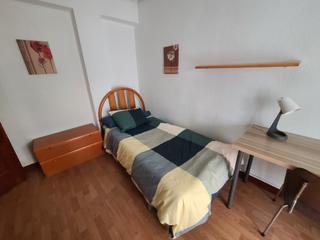 Lloguer Pis  Calle covadonga. Piso exclusivo para estudiantes erasmus