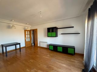 Miete Etagenwohnung  Avenida de aranzana 50a