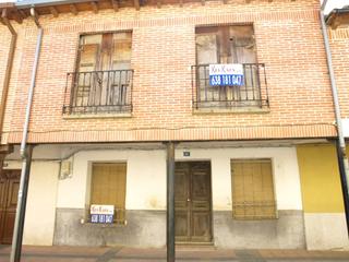Casa adossada  N/a. Casa adosada, muy económica, en villalón de campos