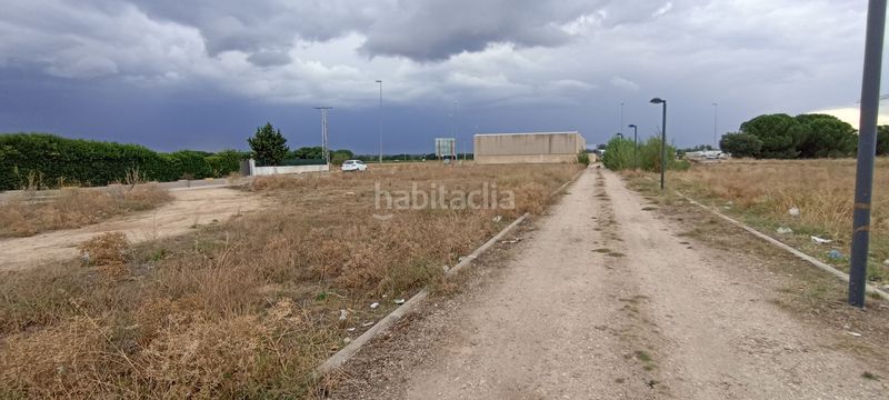 Foto b4d500e0-4996-4dc9-86cb-328ec257cc83. Terreny residencial a Laguna de Duero