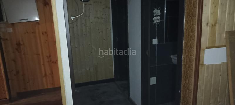 Foto bc9df6f6-1e4b-4f25-91d3-fd5493a3dccb. Alquiler local comercial se alquila local en san quirce con uso comercial en Valladolid