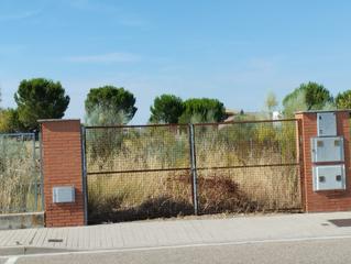 Terreny residencial  Calle cubera. Se vende parcela urbana en aldeamayor golf