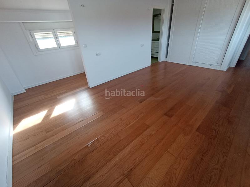 Foto 1cdec1cf-2c34-4510-86da-4e15b0494708. Chalet avec parking piscine dans Simancas