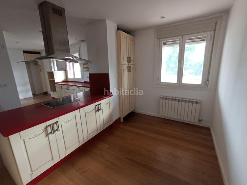 Foto 3f1406ed-53b1-48e8-85c9-522f8e52242e. Chalet avec parking piscine dans Simancas