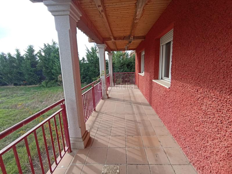 Foto 40b34905-b4ab-4ef0-a255-1b3909a7a04e. Chalet avec parking piscine dans Simancas