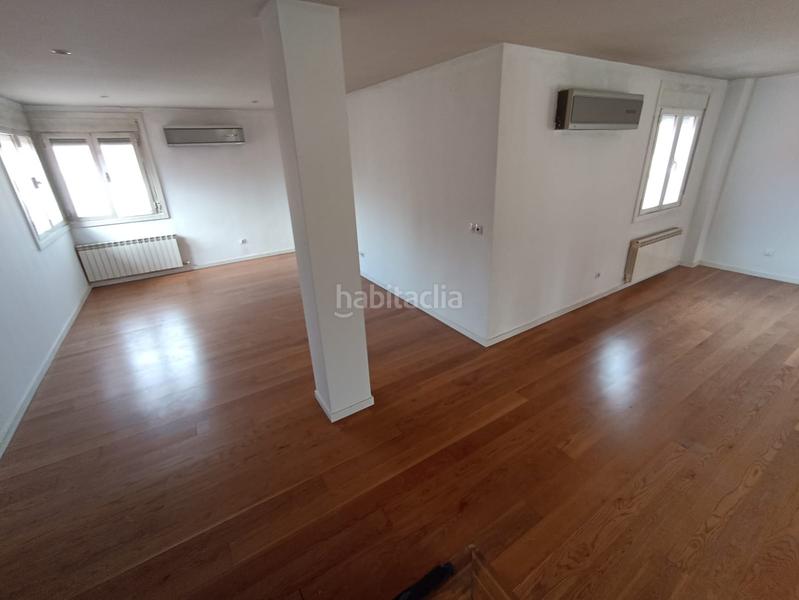 Foto 7fc7aa16-ac0b-4caf-9bba-b8d061517836. Chalet avec parking piscine dans Simancas