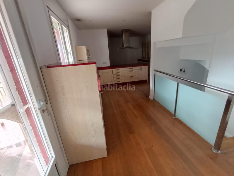 Foto b1e5f9ef-1cb1-482e-b369-3bf0a56a6e90. Chalet avec parking piscine dans Simancas