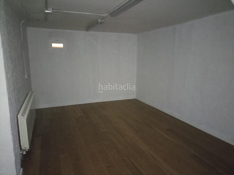 Foto fbb0561e-dbdf-4b64-a68d-5abf6c296965. Chalet avec parking piscine dans Simancas