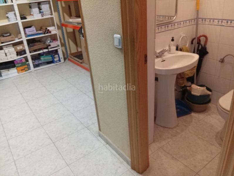 Foto 06bdf1d8-4f6a-46ce-9d96-0cf7f94d13bb. Local comercial a Campo Grande Valladolid