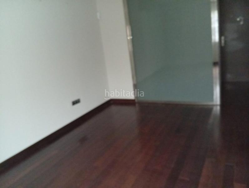 Foto 7ddf6a9e-cfa2-4a4b-b281-1ff8e40aa5ff. Bureau dans Centro Valladolid