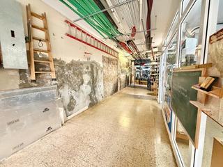 Geschäftsraum  Carrer de sant josep. Oportunidad de inversión local comercial en el corazón de hospit