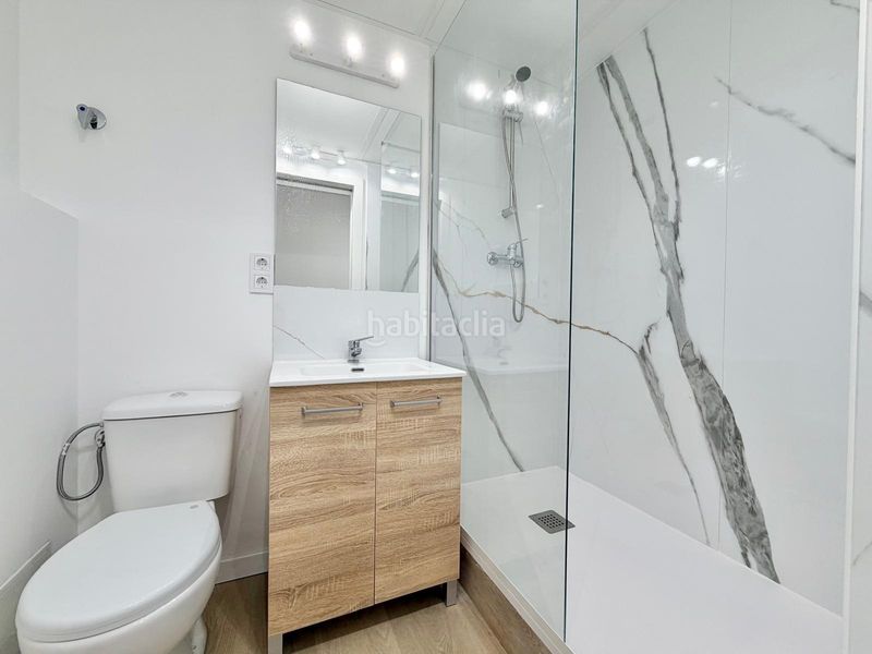 Foto 767dda90-b31a-40e4-b141-ad1ade99b7d6. Loft a La Gavarra Cornellà de Llobregat