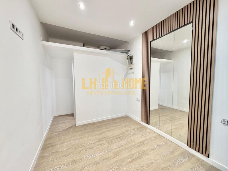 Foto cad1f83b-eaee-4d57-87cc-7bc0e83719d2. Loft a La Bordeta Barcelona