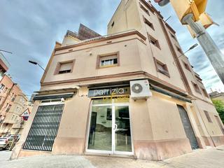 Business premise in Les Planes. Local com. en venta en florida.