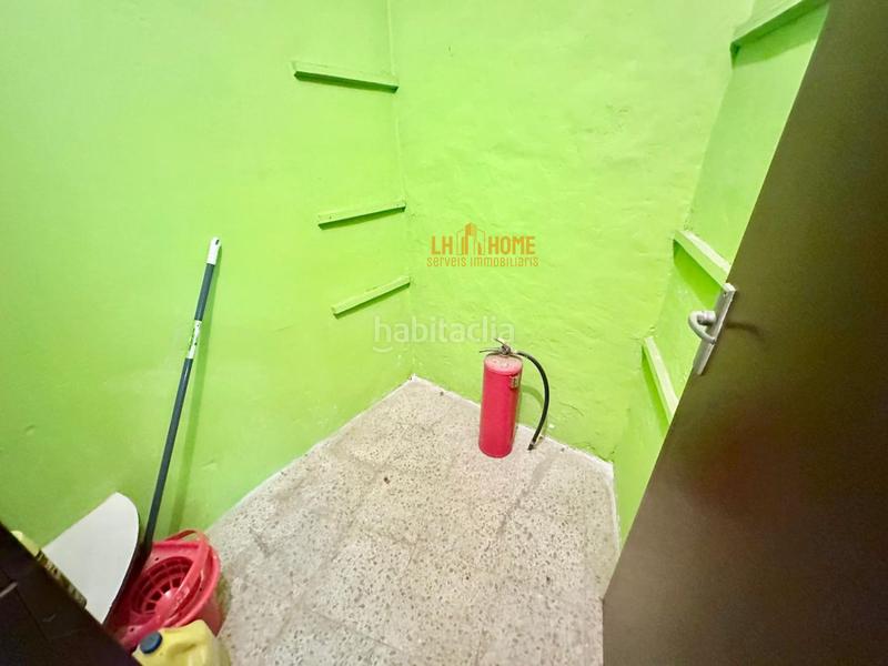 Foto 6493971a-9f9b-4a70-8b22-972ee54e7870. Local comercial local com. en venta en Sant Josep, centro, 4 despachos. en Hospitalet de Llobregat (L´)