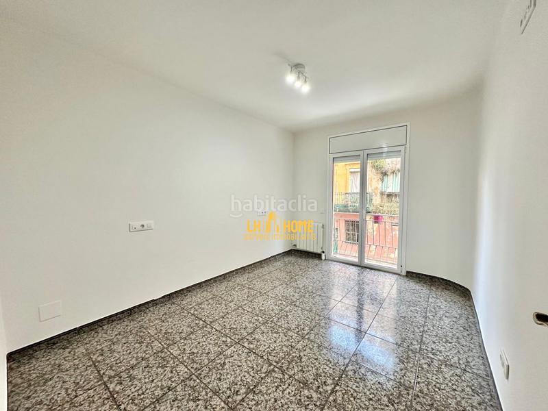Foto da60d56e-2f5c-4fe5-bcf1-ff03cc0b454b. Piso  en venta en Sant Josep, centro, 4 dormitorios. en Hospitalet de Llobregat (L´)