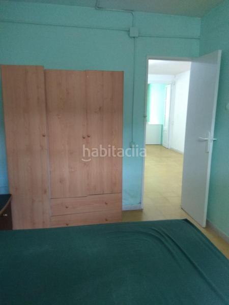 Foto 5dd399bd-80d5-4e66-a567-fe076711797f. Planta baja piso con inquilino en besos mar en Besòs - Maresme Barcelona