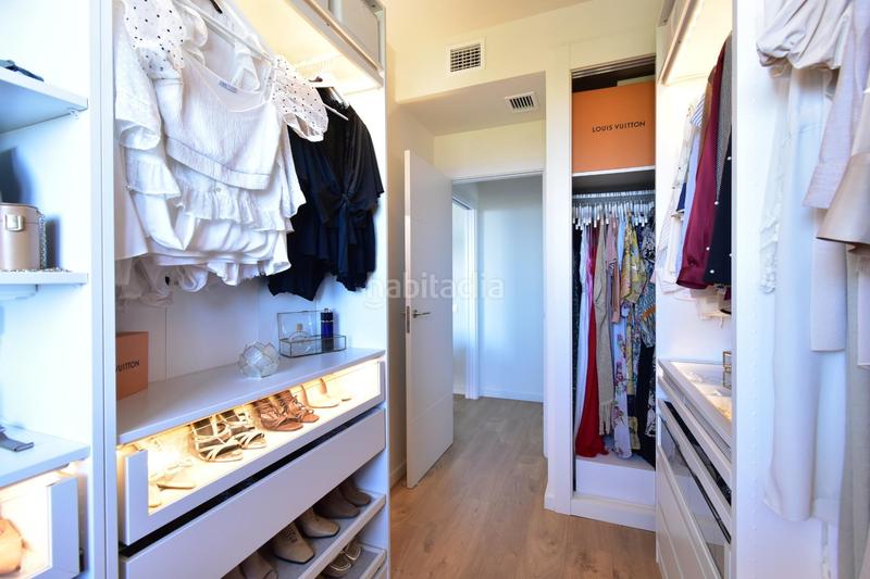 Foto 742b1182-63f6-48f8-a1c7-f4db90d52e96. Piso vista al mar en La Catalana Sant Adrià de Besòs