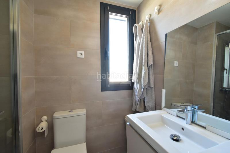 Foto a27a1ead-a370-4574-a9c0-ef64016f8c60. Piso vista al mar en La Catalana Sant Adrià de Besòs