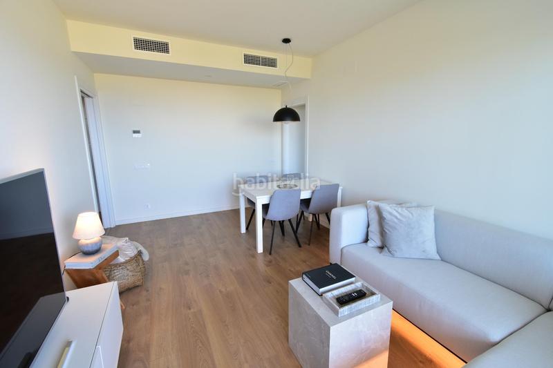 Foto b36fb8df-1e19-4359-b0ec-fb3793c5f2ae. Piso vista al mar en La Catalana Sant Adrià de Besòs