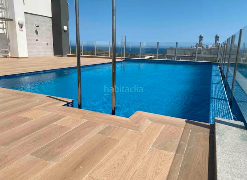 Foto c13d17a9-0b76-484f-9452-420cee0910b2. Piso vista al mar en La Catalana Sant Adrià de Besòs