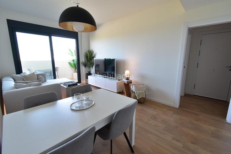 Foto d8a61006-8d17-40eb-b713-69481a188169. Piso vista al mar en La Catalana Sant Adrià de Besòs