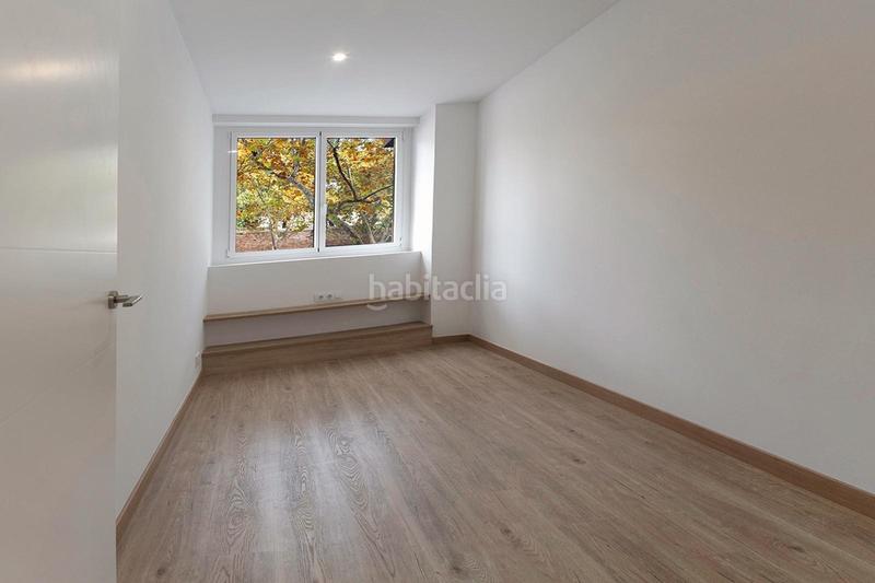 Foto b4110527-931c-4eb3-bb04-16cb89a7ddcd. Planta baja en paral.lel 17 piso de lujo con vistas a los jardines de baluarte, ubicación y confort excepcionales en Barcelona