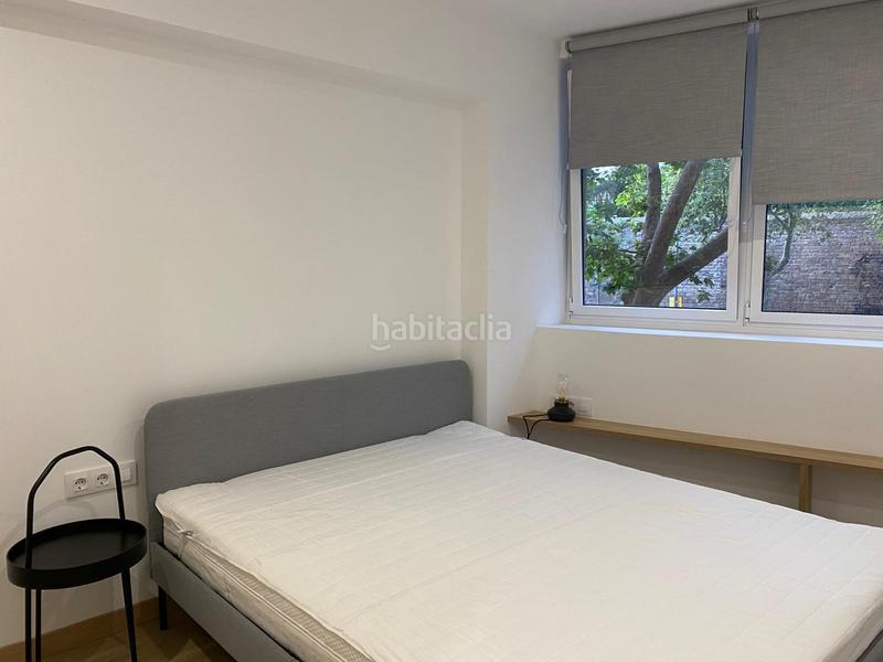 Foto d3573a22-7f1a-4dea-87f2-0c9af32554b6. Planta baja en paral.lel 17 piso de lujo con vistas a los jardines de baluarte, ubicación y confort excepcionales en Barcelona