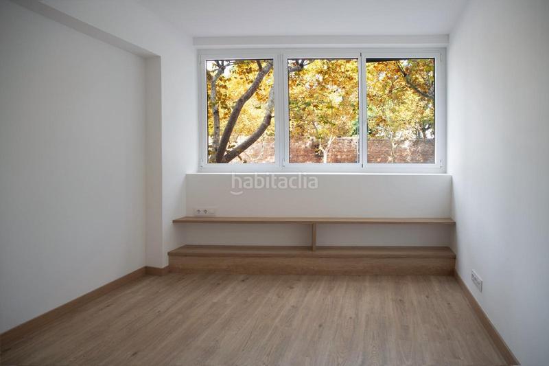 Foto df59d590-e220-4b00-bcfe-10d03a5c11b3. Planta baja en paral.lel 17 piso de lujo con vistas a los jardines de baluarte, ubicación y confort excepcionales en Barcelona