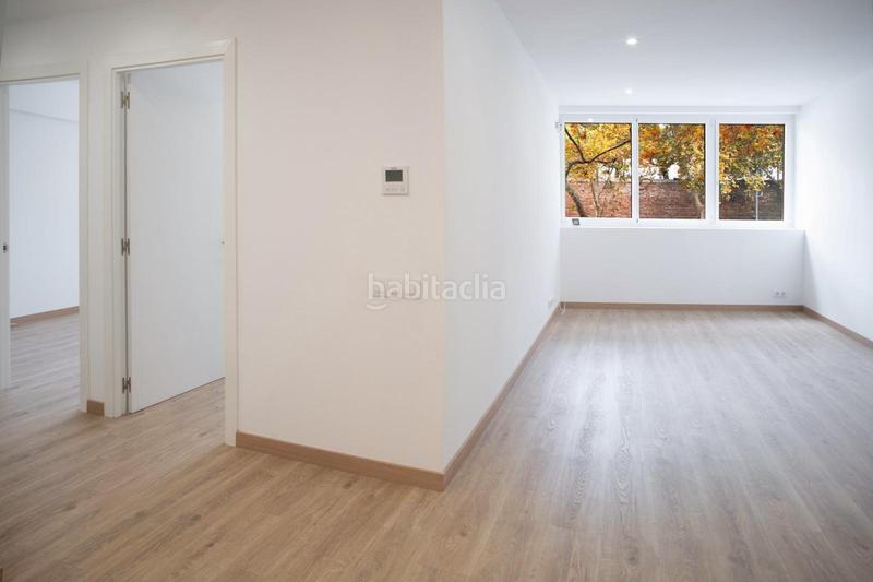Foto feb231dd-5da6-4d9c-a6b1-a307d734902e. Planta baja en paral.lel 17 piso de lujo con vistas a los jardines de baluarte, ubicación y confort excepcionales en Barcelona