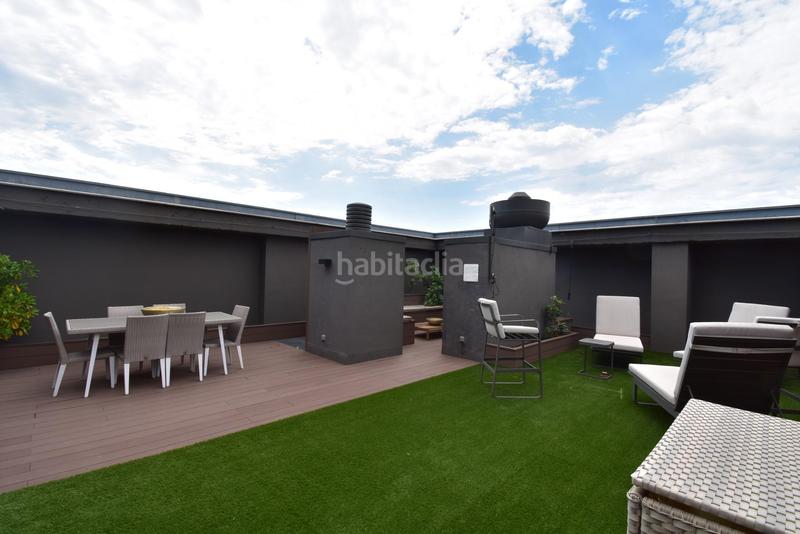 Foto 682f8cd6-a88f-48ba-80e7-71f4ea2e1c50. Alquiler piso ático con solarium y vistas espectaculares en Barcelona