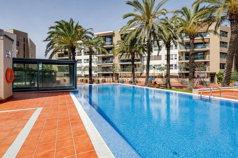 Foto 6971e5b8-9c55-423f-87e1-5b2b635a3750. Pis amb calefacció aparcament piscina a Diagonal Mar i el Front Marítim del Poblenou Barcelona
