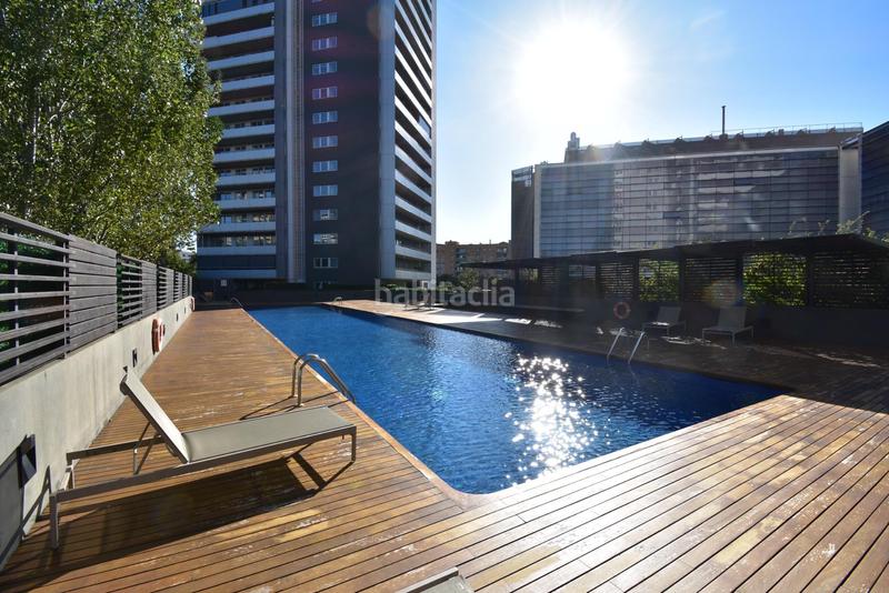 Foto b9090779-751b-49f5-813e-e576c1ba8f3e. Location appartement avec parking piscine dans Diagonal Mar i el Front Marítim del Poblenou Barcelona