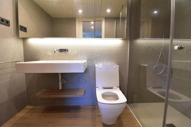 Foto 2091ab2b-6d59-4637-bd81-a17372776275. Rent flat with parking pool in Diagonal Mar i el Front Marítim del Poblenou Barcelona