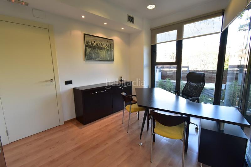 Foto 014c5a0f-63d6-4c92-bb1f-0cf591b98862. Lloguer oficina amb calefacció a Diagonal Mar i el Front Marítim del Poblenou Barcelona