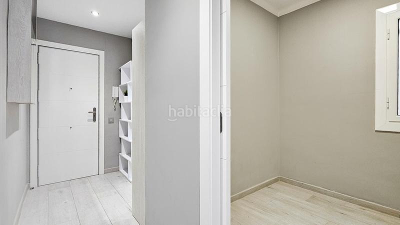 Foto 4a4882fe-8b10-44ec-9ba1-9aaf16d1693c. Appartamento in El Camp de l´Arpa del Clot Barcelona