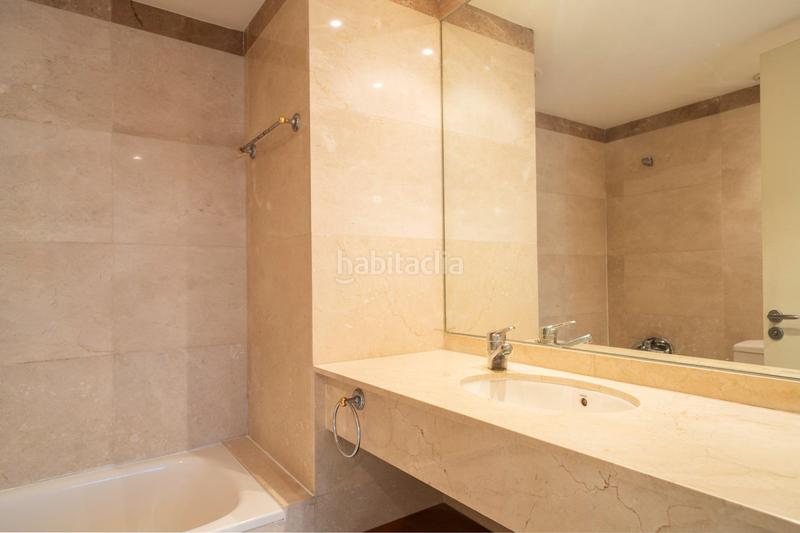 Foto 646be887-dba6-42a0-902c-bd34d76d3e7c. Pis amb calefacció aparcament piscina a Diagonal Mar i el Front Marítim del Poblenou Barcelona