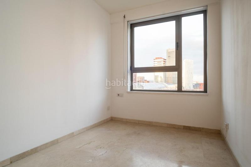 Foto a166ffaa-3dbd-4aa5-8c40-9c5242c6c4bd. Pis amb calefacció aparcament piscina a Diagonal Mar i el Front Marítim del Poblenou Barcelona